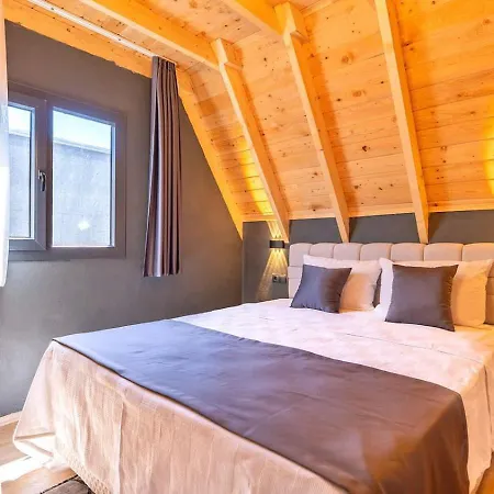2 Bedroom Secluded With Private Pool Hot Tub ヴィラ フェティエ