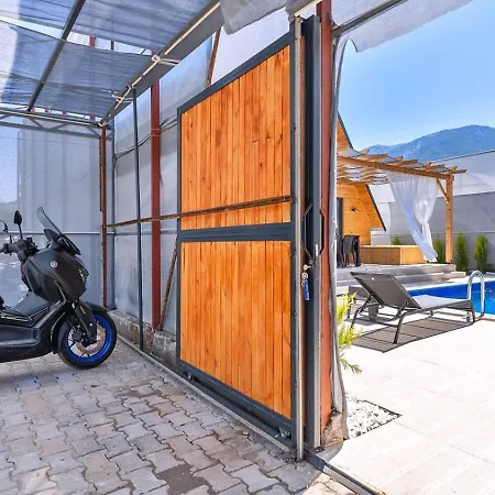 2 Bedroom Secluded With Private Pool Hot Tub Fethiye