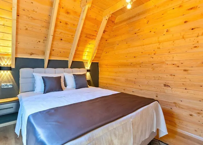 Vila 2 Bedroom Secluded With Private Pool Hot Tub