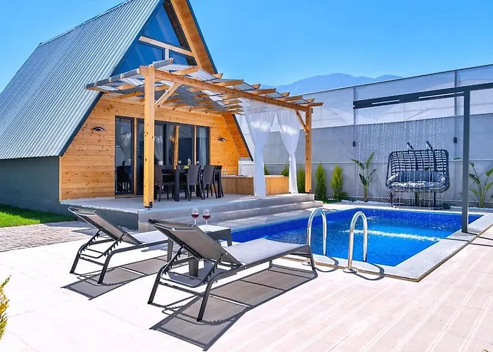 Vila 2 Bedroom Secluded With Private Pool Hot Tub