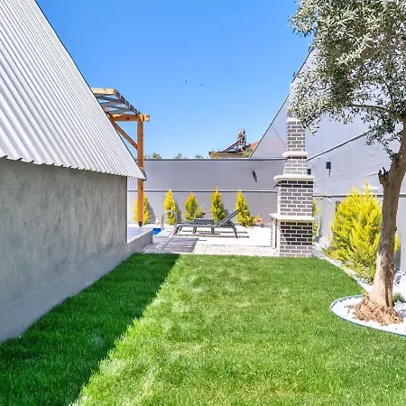 ヴィラ 2 Bedroom Secluded With Private Pool Hot Tub