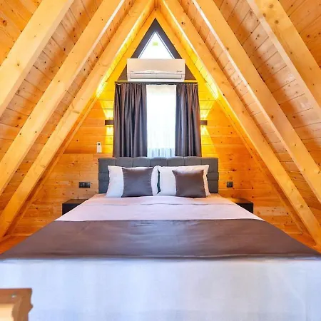 Вилла 2 Bedroom Secluded With Private Pool Hot Tub Фетхие